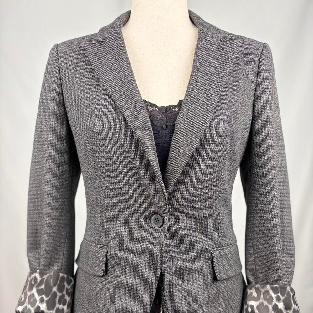 Gray blazer with leopard lining